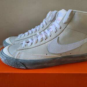 Nike Blazer Mid '77 EMB 'Summit White PHANTOM' Mens 10 NWOT